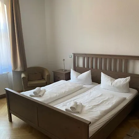 An Der Porzellan-manufaktur Hotel 2*