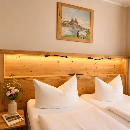 An Der Porzellan-manufaktur 3* Meißen