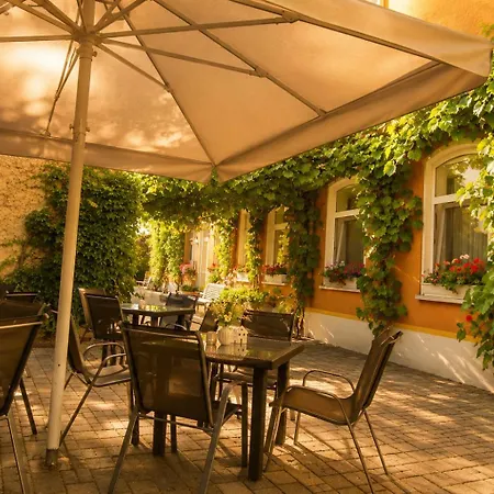An Der Porzellan-manufaktur Guest house 3*