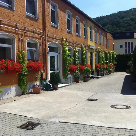 An Der Porzellan-manufaktur