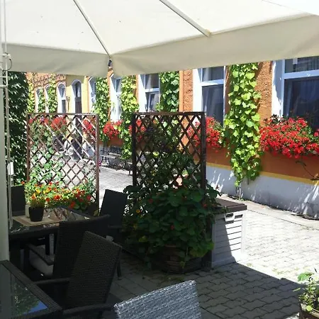 An Der Porzellan-manufaktur 2* Meißen